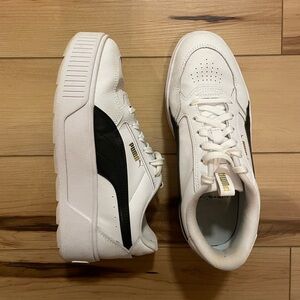 Puma sneakers